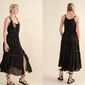TIERED RUFFLE MAXI DRESS (BLACK)